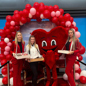 Valentijn entertainment, Valentijnact, kinderentertainment, kinderentertainment winkelcentrum, winkelcentrumentertainment, winkelcentrumpromotie, entertainment voor kinderen, seizoensentertainment, entertainmentbureau, kidsentertainment