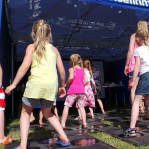 Attracties, attracties inhuren, kinderattracties, kinderattracties inhuren, winkelcentrum entertainment, kinderentertainment, winkelcentrumpromotie, Dancepads, Dancepads inhuren,