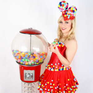 De Ballen Express, De Ballen Express inhuren, inhuren De Ballen Express, mobiel entertainment, Mobiel entertainment, mobiel entertainment inhuren, winkelcentrum promotie, winkelcentrum entertainment, entertainment voor in winkelcentrum, winkelcentrumpromotie, inhuren entertainment winkelcentrum, entertainment buro, entertainmentbureau