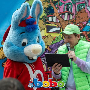 Bobo Event, Bobo inhuren, inhuren bobo, event met bobo, bobo’s speurneuzendag, meet & greet met bobo, bobo meet & greet, kinderentertainment, entertainment voor kinderen, Winkelcentrumpromotie, promotie winkelcentrum, winkelcentrum entertainment, entertainment voor winkelcentrum, entertainmentbureau,
