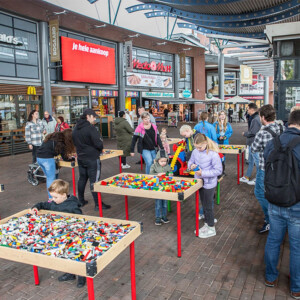 LEGO Bouwwedstrijd, bouwen met lego, Winkelcentrumpromotie, promotie winkelcentrum, winkelcentrum entertainment, entertainment voor winkelcentrum, entertainmentbureau, mobiel entertainment, winkelcentrum concepten, winkelcentrum decoratie, winkelcentrumdecoraties