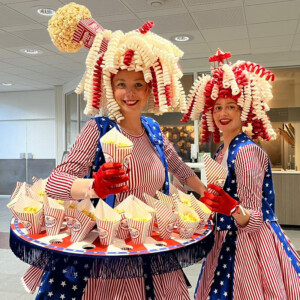 Popcorn Girls, Popcorn Girls inhuren, inhuren Popcorn Girls, uitdeelactie, uitdeelactie inhuren, Mobiel entertainment, mobiel entertainment inhuren, winkelcentrum promotie, winkelcentrum entertainment, entertainment voor in winkelcentrum, winkelcentrumpromotie, inhuren entertainment winkelcentrum, entertainment buro, entertainmentbureau