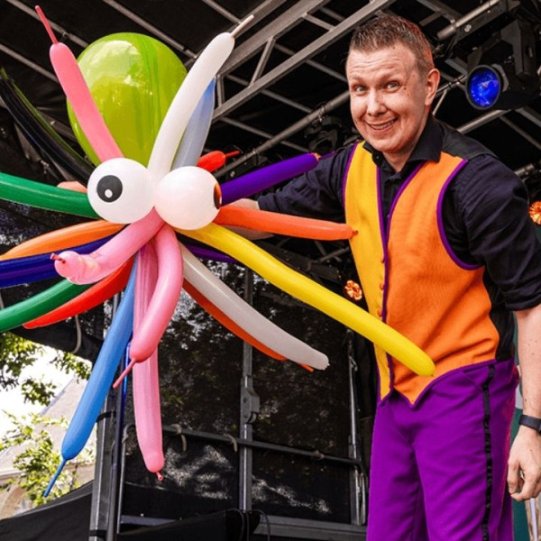 Anders met Sander, Anders met Sander kindershow, Kindershow Anders met Sander, kindershow, kindershow, kindshow, show voor kinderen, kinderentertainment, entertainment voor kinderen, kinderevenement, kidsshow, show voor kids