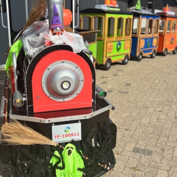 Halloween, halloween entertainment, inhuren halloween entertainment, inhuren entertainment voor halloween, halloweenentertainment, Griezelcircus, Griezelcircus in uw winkelcentrum, Spookhuis, Spookhuis in uw centrum, winkelcentrum concept, winkelcentrum concepten, winkelcentrumconcepten, zomer decoratie, decoratie voor de zomer, winkelcentrum promotie, promotie winkelcentrum, winkelcentrum entertainment, entertainment voor winkelcentrum, entertainmentbureau, winkelcentrum decoratie, winkelcentrumdecoraties,
